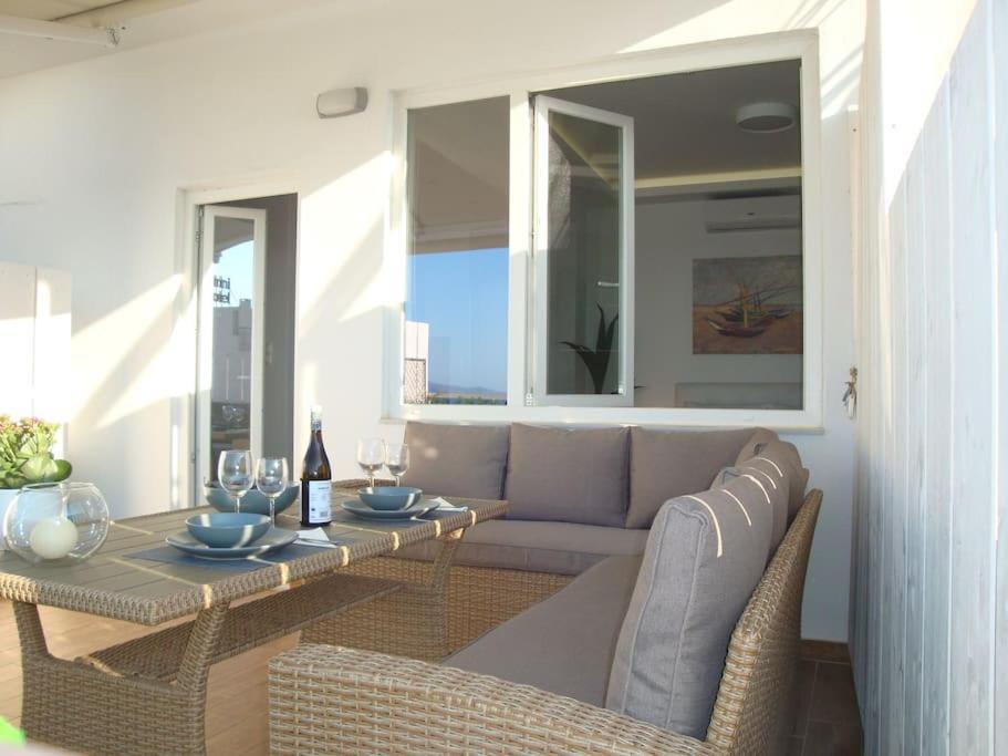 Centre Penthouse With Seaview Daire Kandiye Dış mekan fotoğraf