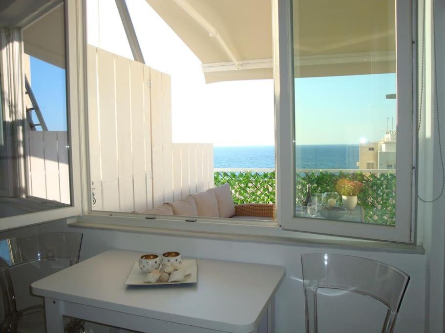 Centre Penthouse With Seaview Daire Kandiye Dış mekan fotoğraf